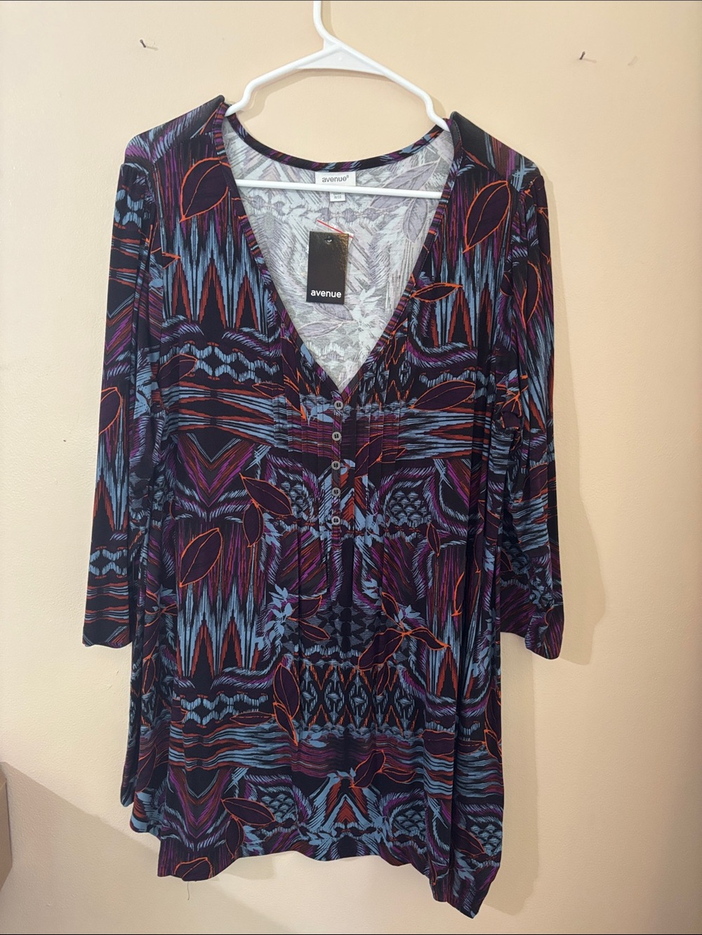 Avenue Black Blue Purple Multicolor V‑Neck Tunic